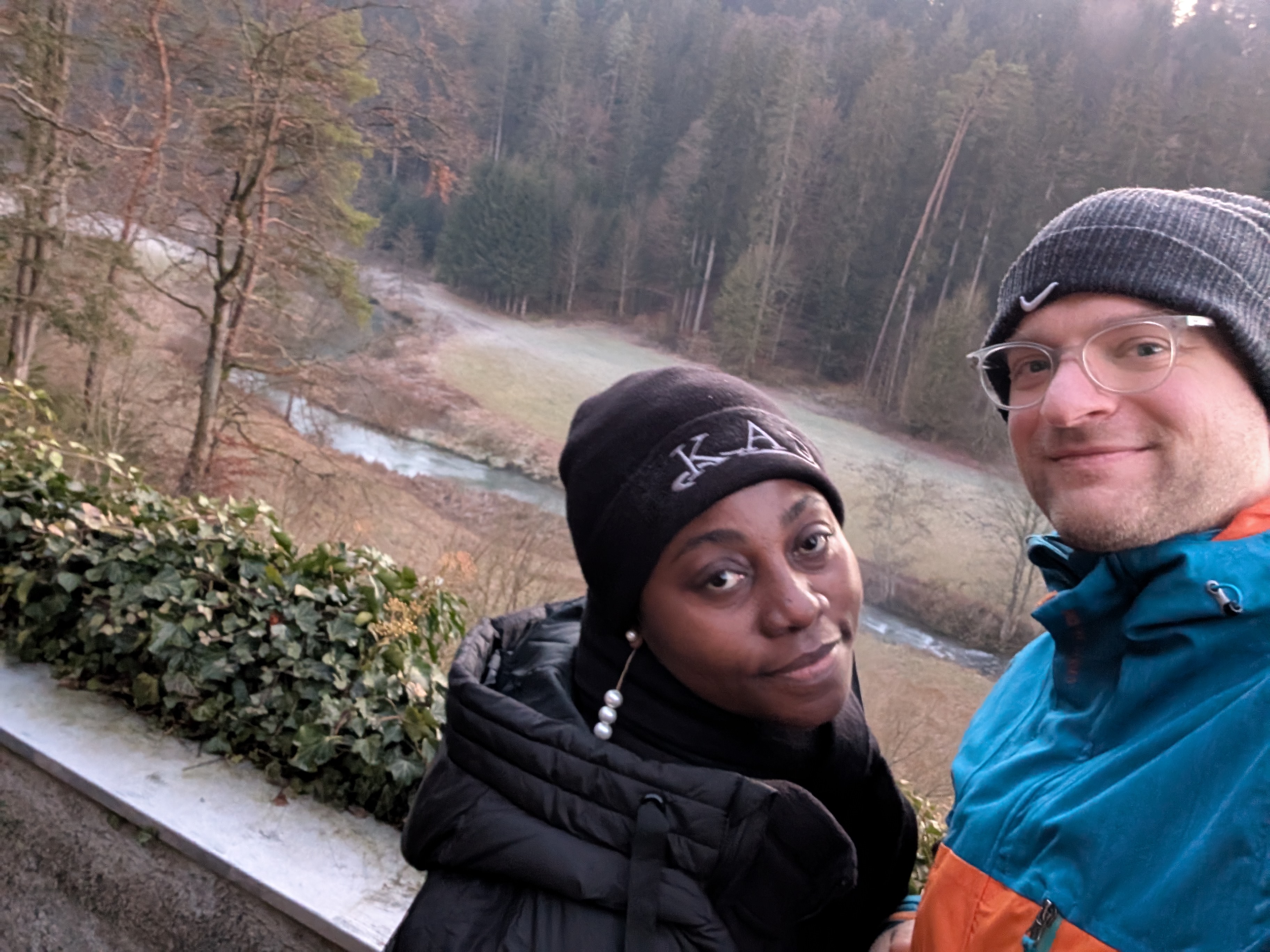 Charity und Christoph an Weihnachten